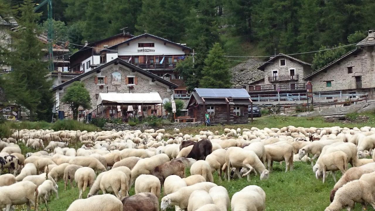 Chalet Del Lago Hotel Ceresole Reale Exterior photo